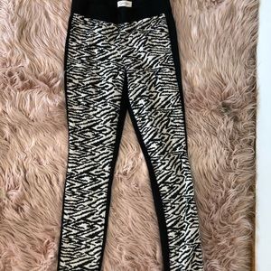 Jessica Simpson leggings